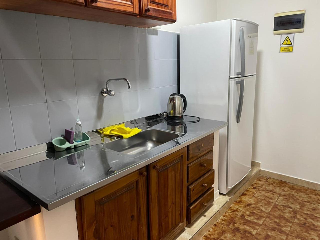 Apart Candioti Departamentos Пуерто Игуасу Екстериор снимка